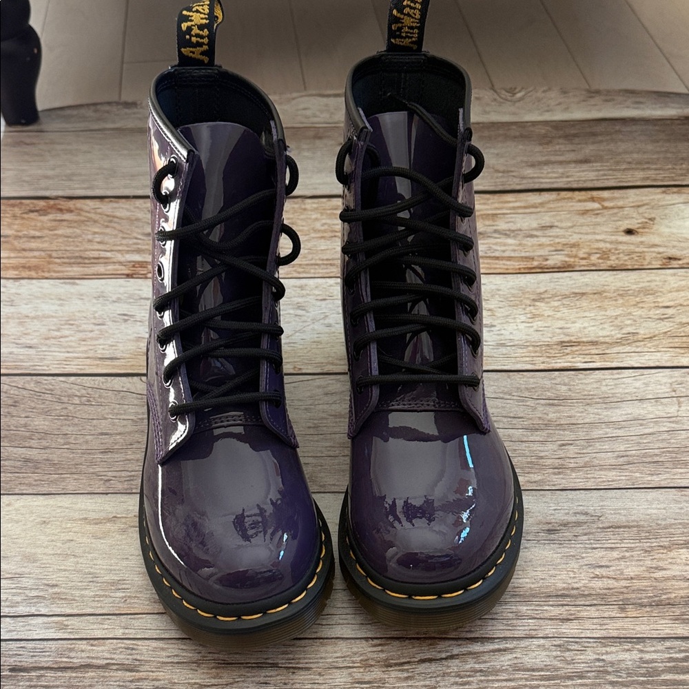 Dr. Martens Patent Leather Purple Boots NEW WITHOUT BOX - Picture 2 of 7
